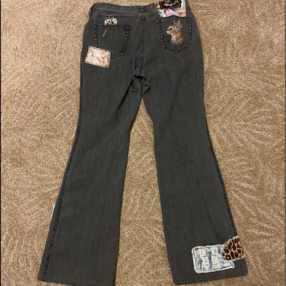 Leopard Ripped Jeans - Picture 7 of 14